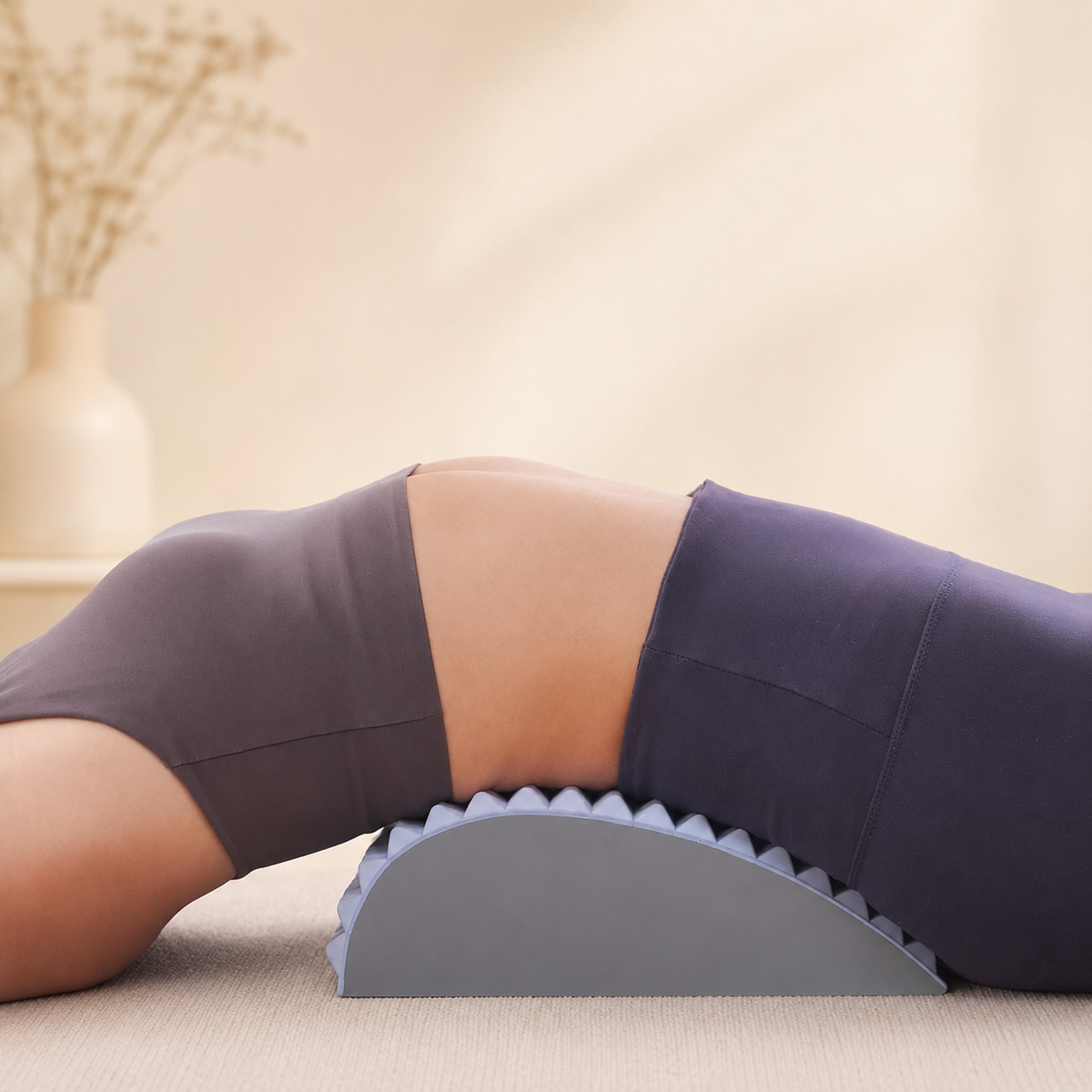 Lumbar Back Stretcher Pillow – Lower Back Support & Posture Alignment