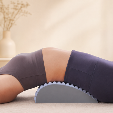 Lumbar Back Stretcher Pillow – Lower Back Support & Posture Alignment