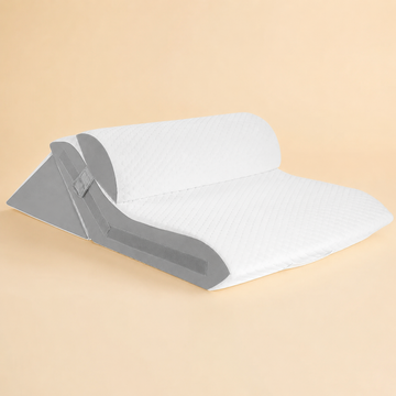 Adjustable Folding Wedge Pillow – Elevated Back Support for Comfortable Sleep
