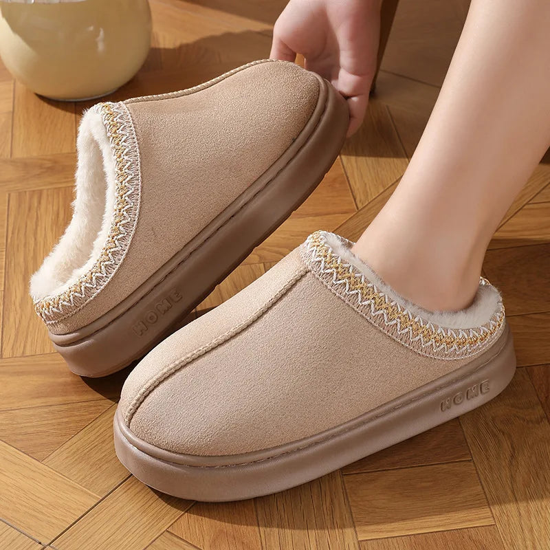 Women’s Warm Plush Platform Slippers – Non-Slip Winter Home Shoes