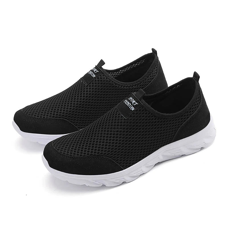 Lightweight Breathable Men’s Casual Shoes – Slip-On Outdoor Walking Sneakers (Size 39–47)