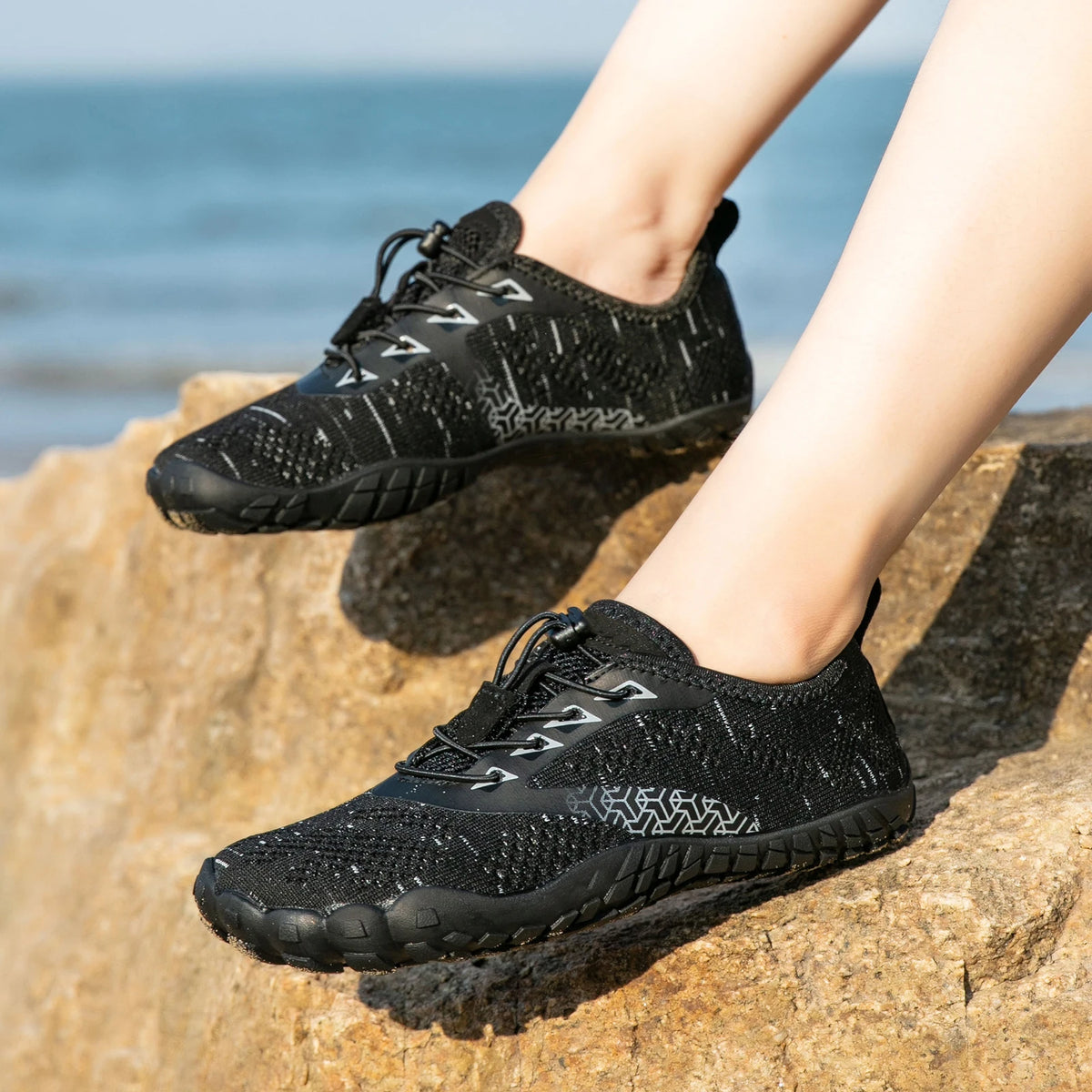 Unisex Wide Barefoot Shoes – Lightweight Minimalist Trail & Walking Sneakers