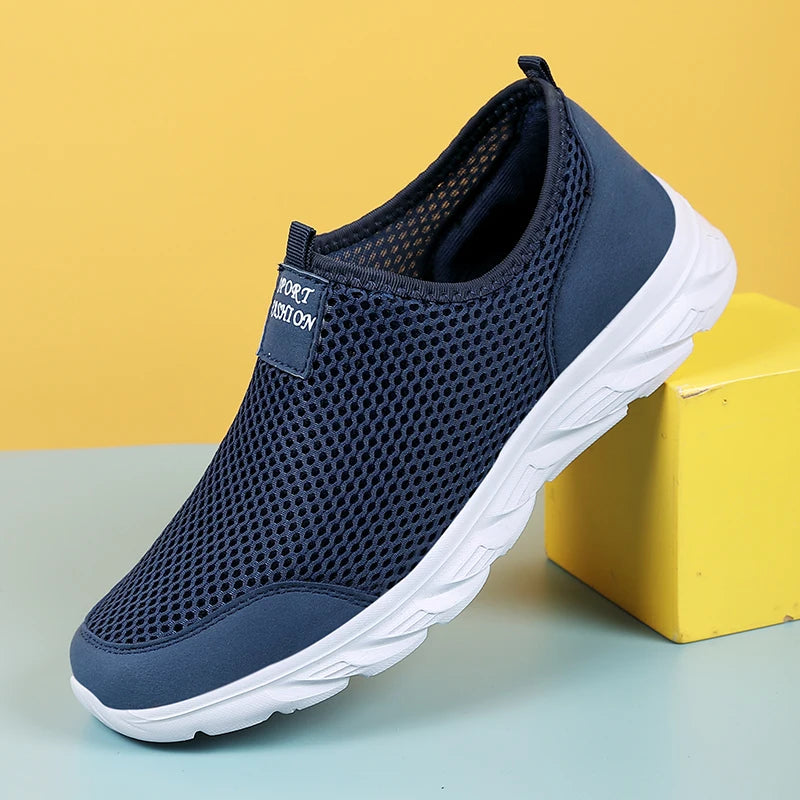 Lightweight Breathable Men’s Casual Shoes – Slip-On Outdoor Walking Sneakers (Size 39–47)