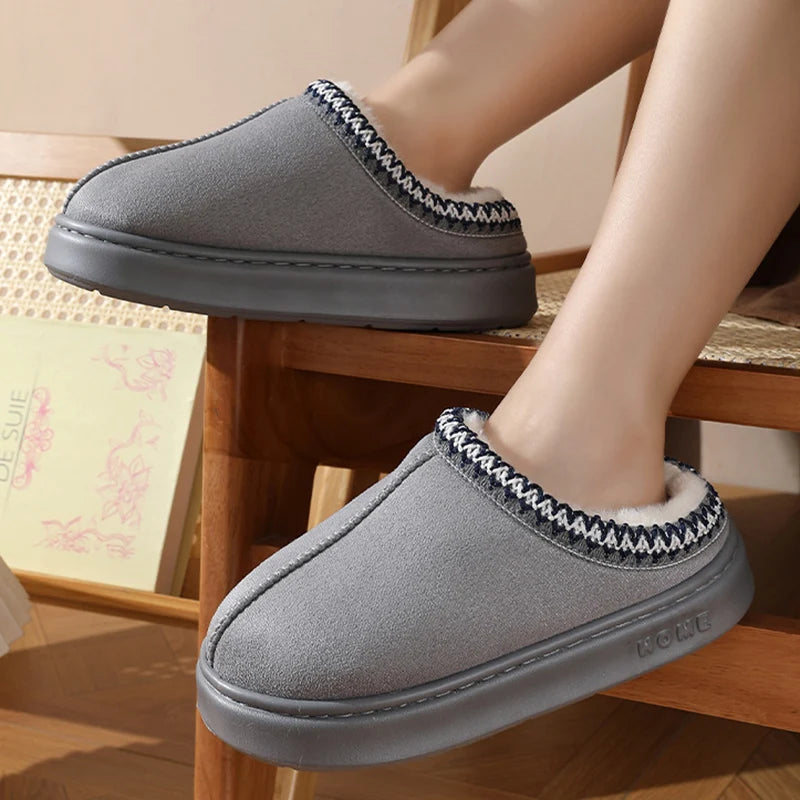 Women’s Warm Plush Platform Slippers – Non-Slip Winter Home Shoes