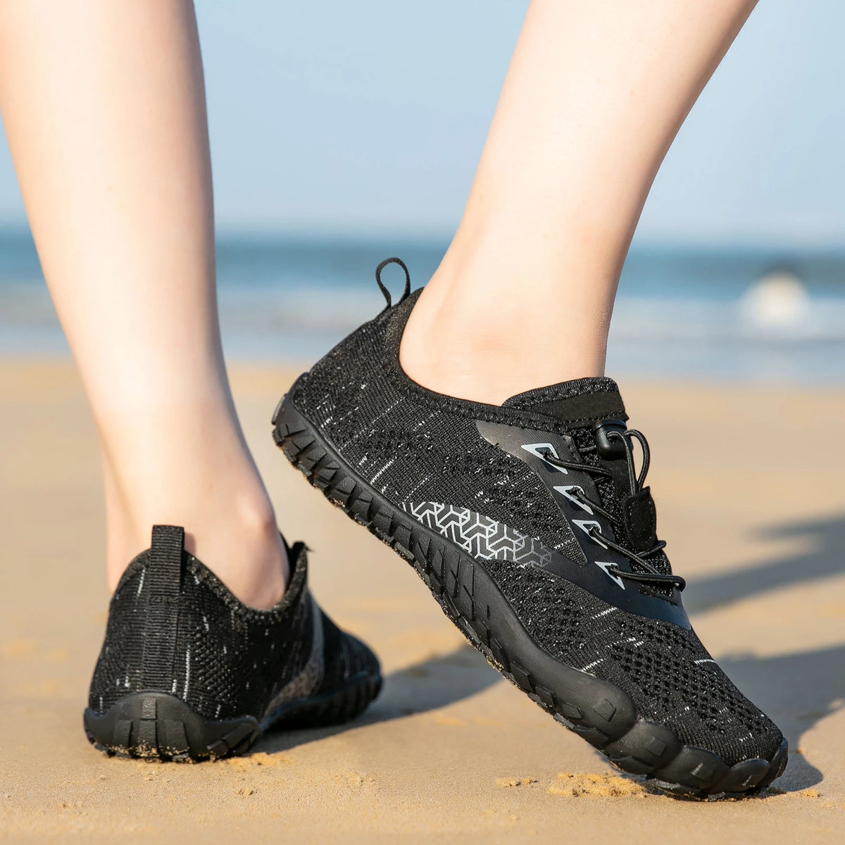 Unisex Wide Barefoot Shoes – Lightweight Minimalist Trail & Walking Sneakers