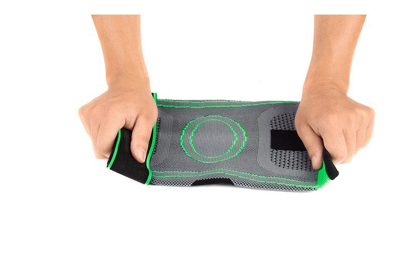 Compression Knee Sleeve – Joint Support for Sports & Everyday Wear