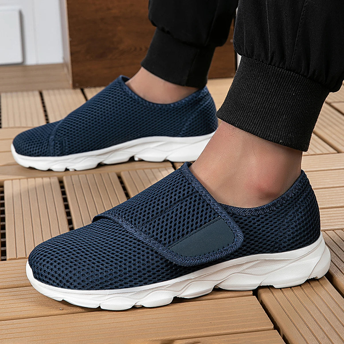 Orthopedic Wide Fit Walking Shoes – Adjustable Support for Everyday Comfort