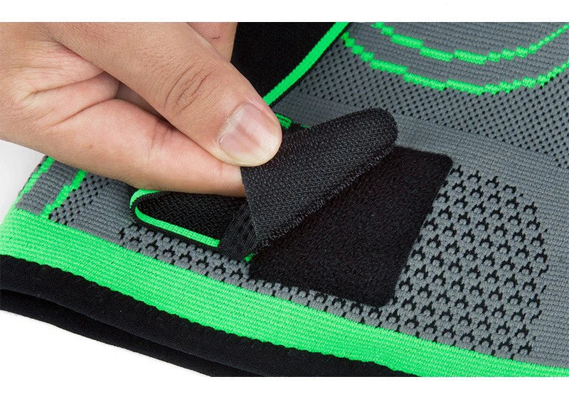 Compression Knee Sleeve – Joint Support for Sports & Everyday Wear