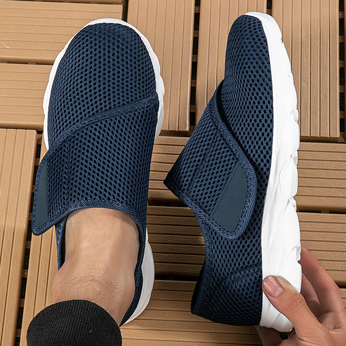 Orthopedic Wide Fit Walking Shoes – Adjustable Support for Everyday Comfort